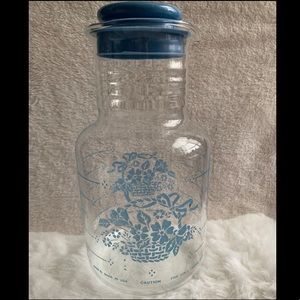 VTG Purex Blue Ribbon 2 Quarts water carafe .